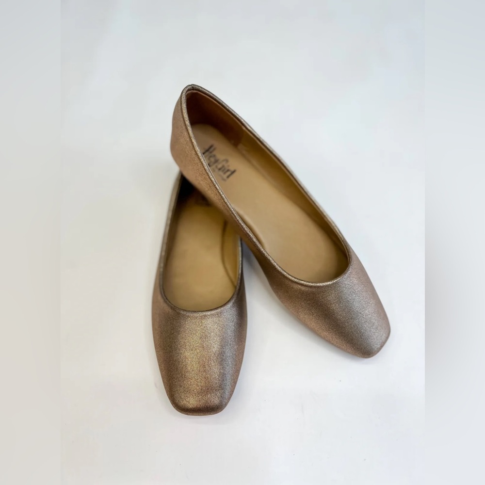 HEY GIRL BY CORKYS OVER IT BRONZE FLATS, SIZE 8